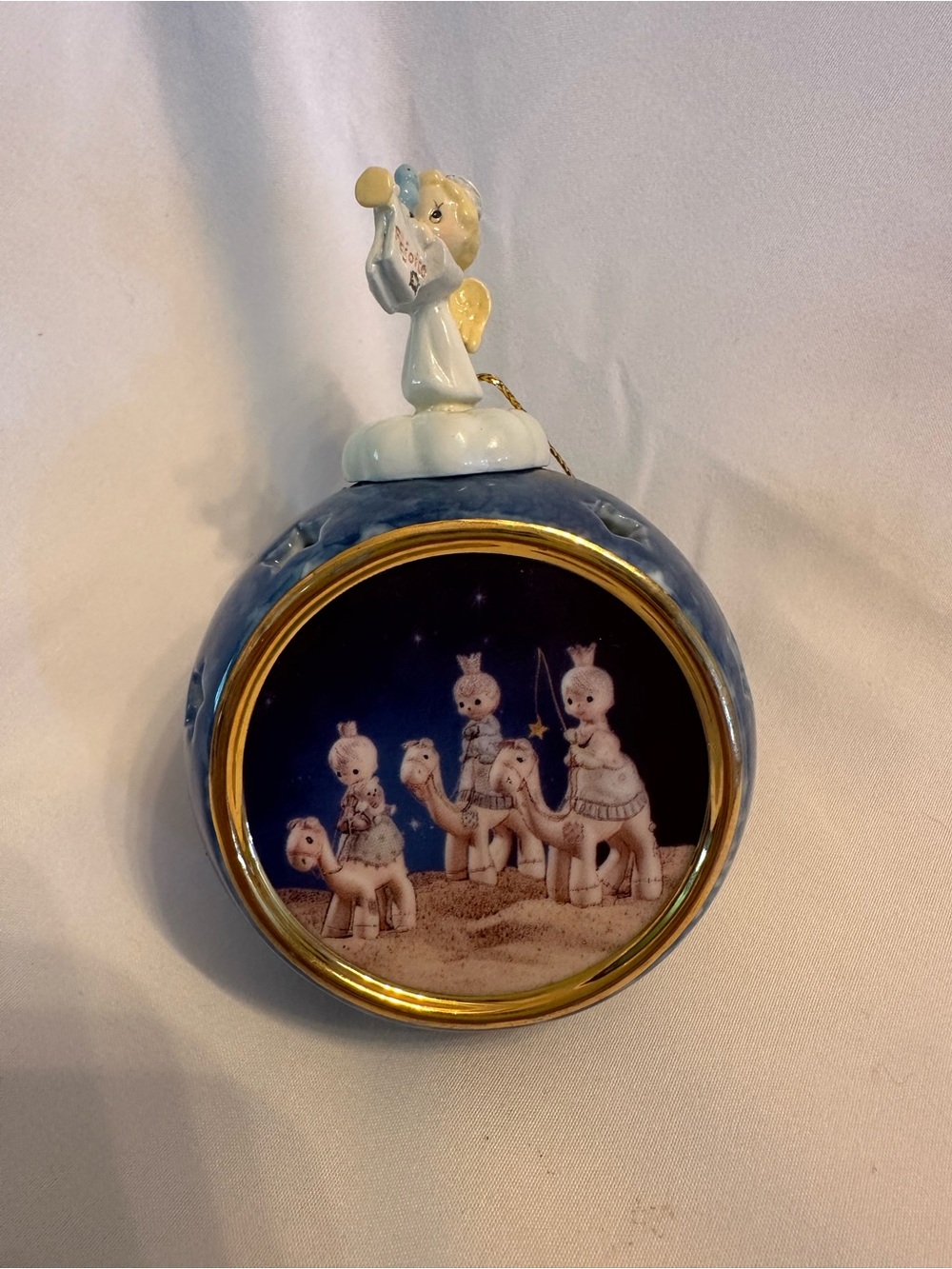Precious moments they followed the stars Christmas ornament vintage